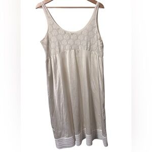 Vintage Sliperfection white full slip lace top and hem Size Large